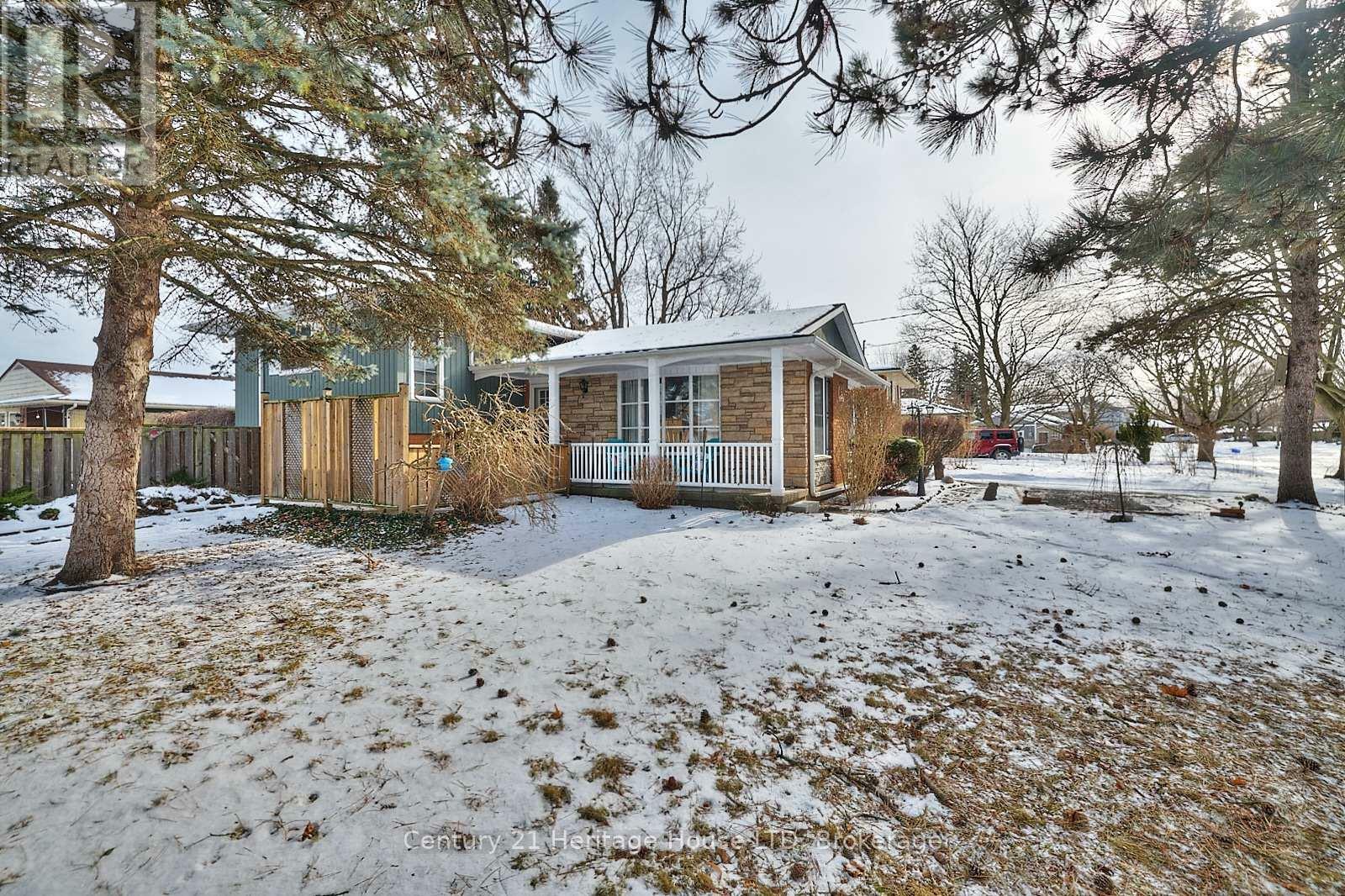 30 Cartier Drive  St. Catharines (442 - Vine/Linwell) ON L2M 2E7 photo