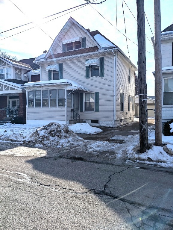 2612 Plum Street  Erie PA 16508 photo