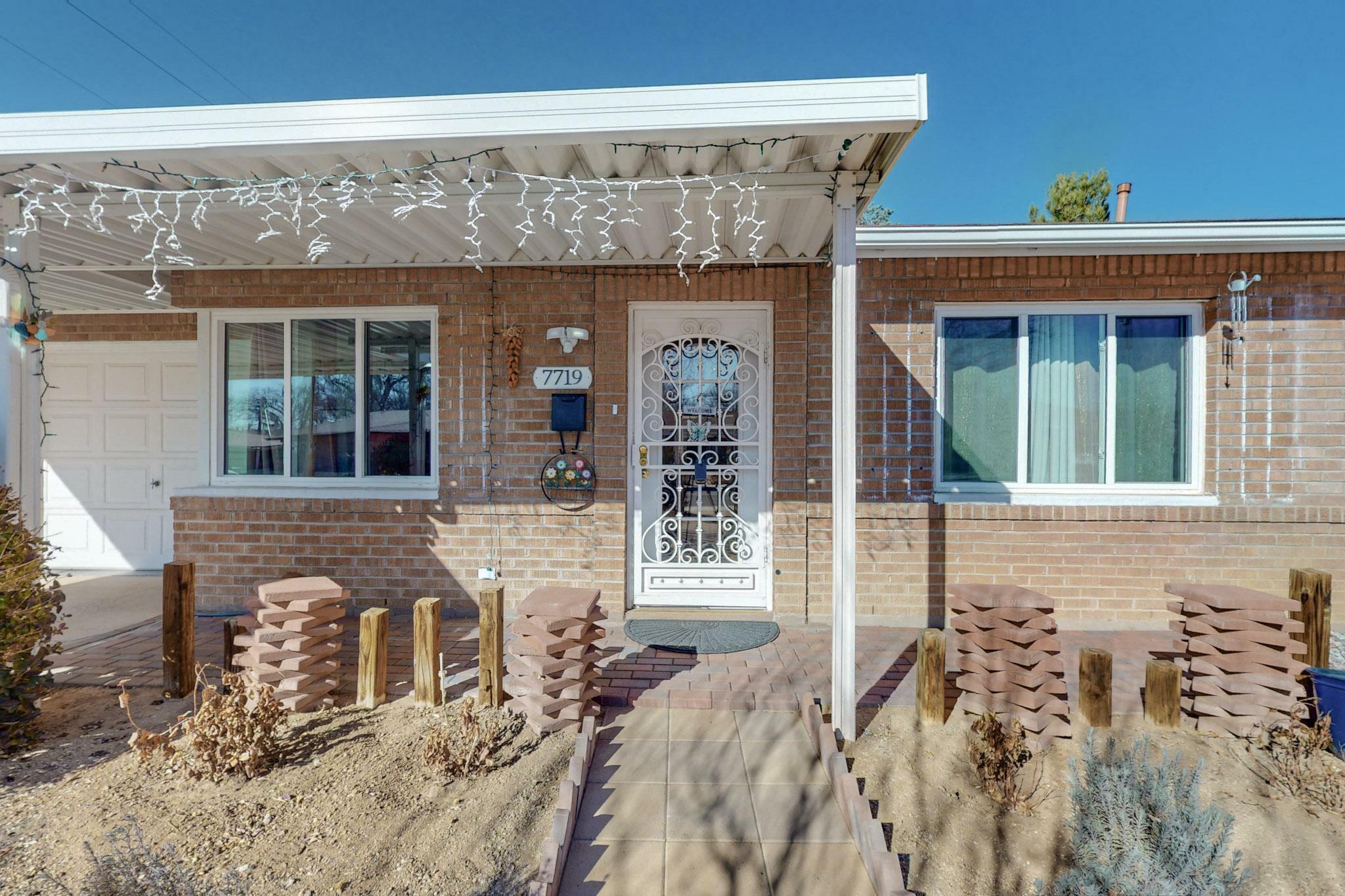 Property Photo:  7719 Euclid Avenue NE  NM 87110 