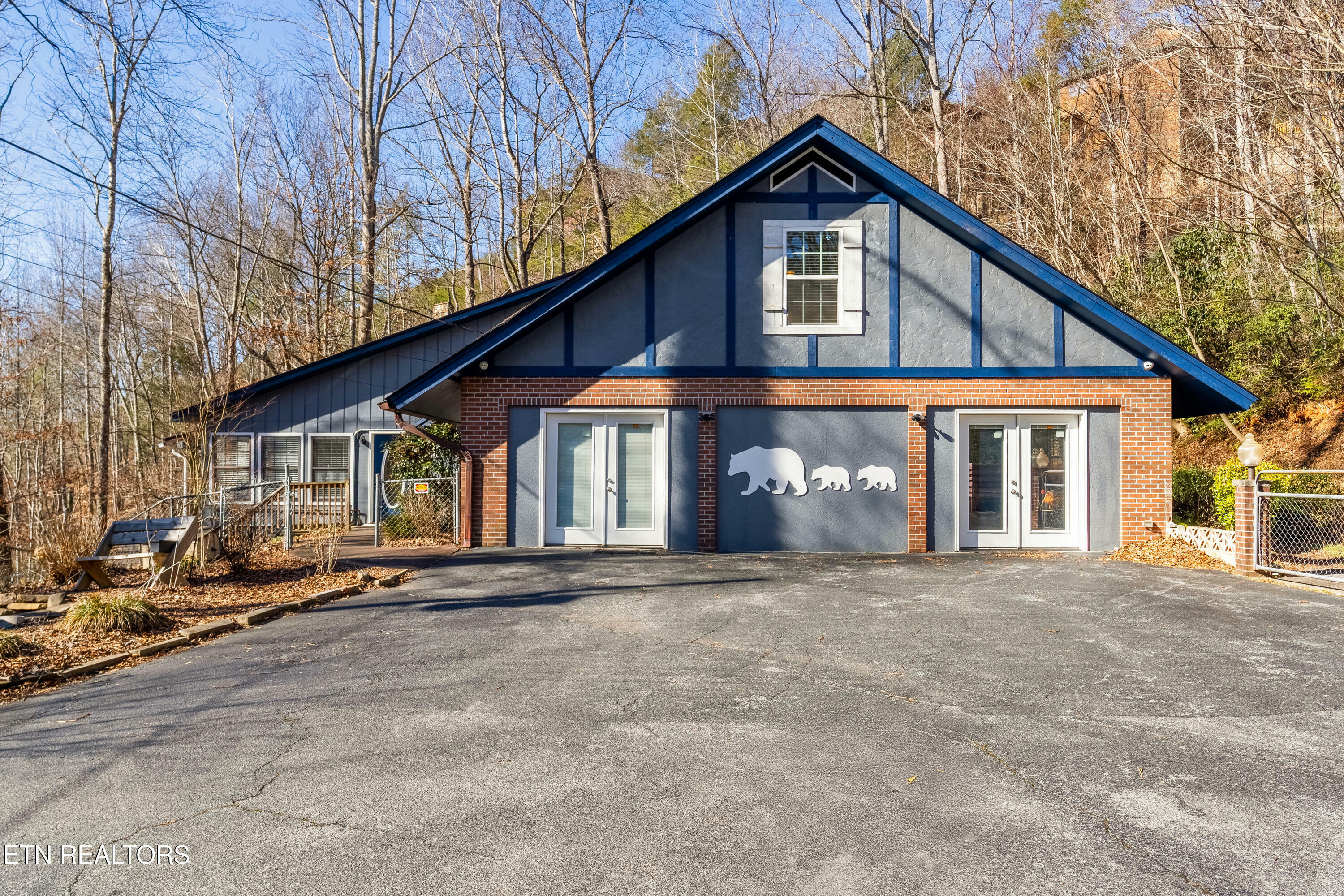751 Ridge Rd  Gatlinburg TN 37738 photo