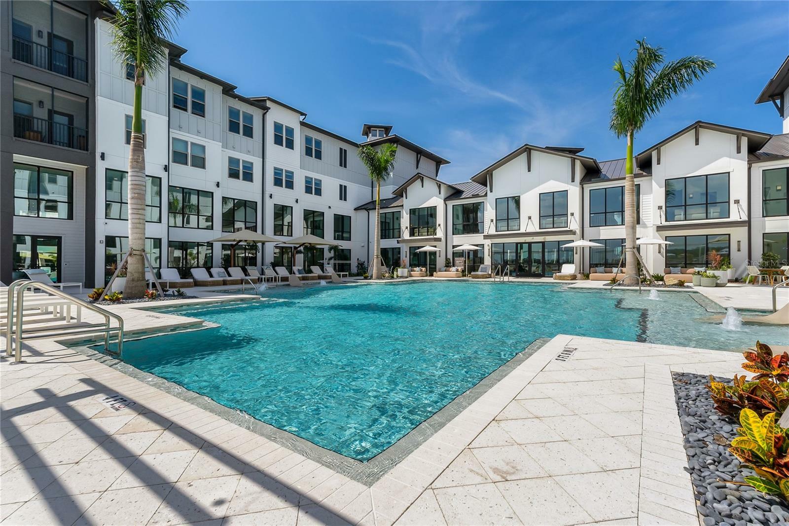 Property Photo: 1420 Lakefront Drive 4105 FL 34240