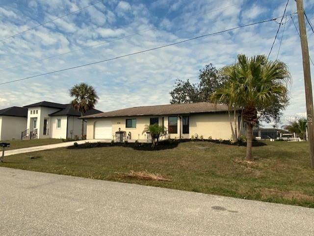 Property Photo: 18938 Ayrshire Circle FL 33948