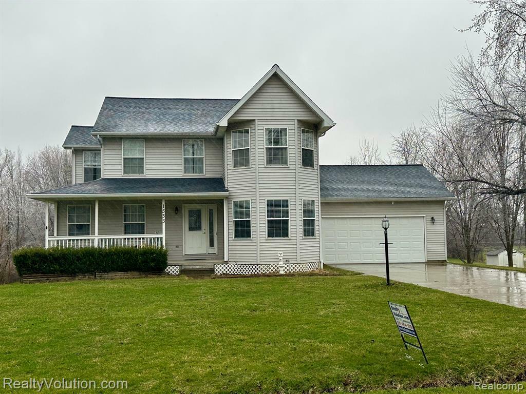 1533 Pleasant Street  Lapeer MI 48446 3915 photo