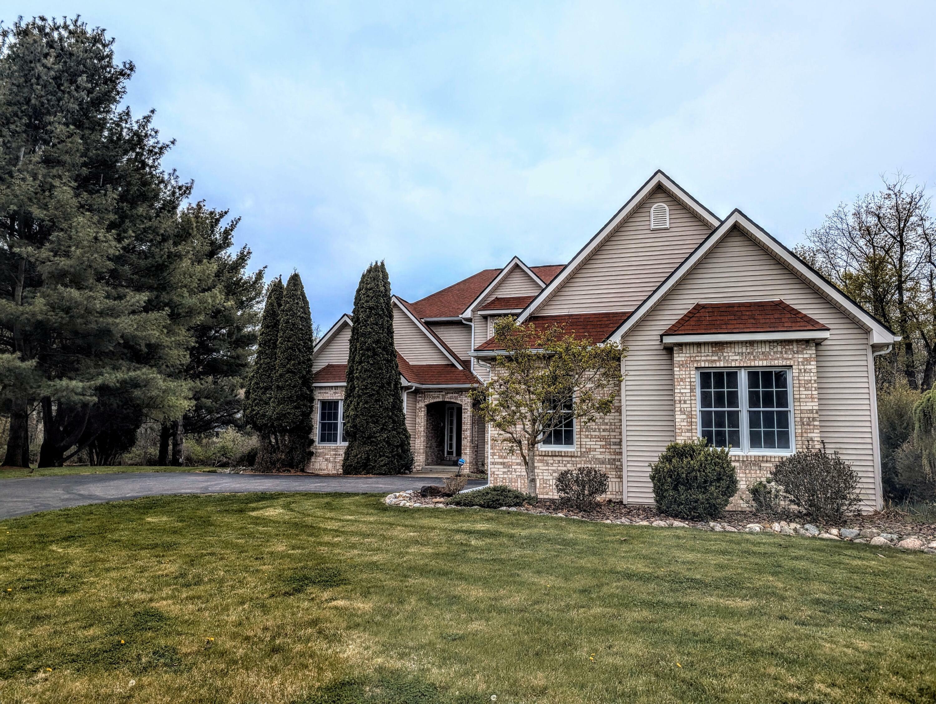 Property Photo: 168 Pheasant Run MI 49015