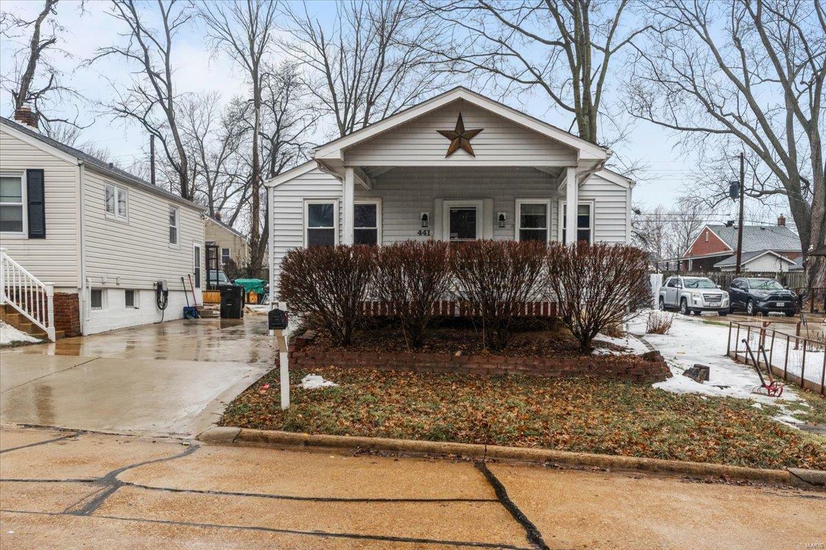 Property Photo:  441 Erber Drive  MO 63122 