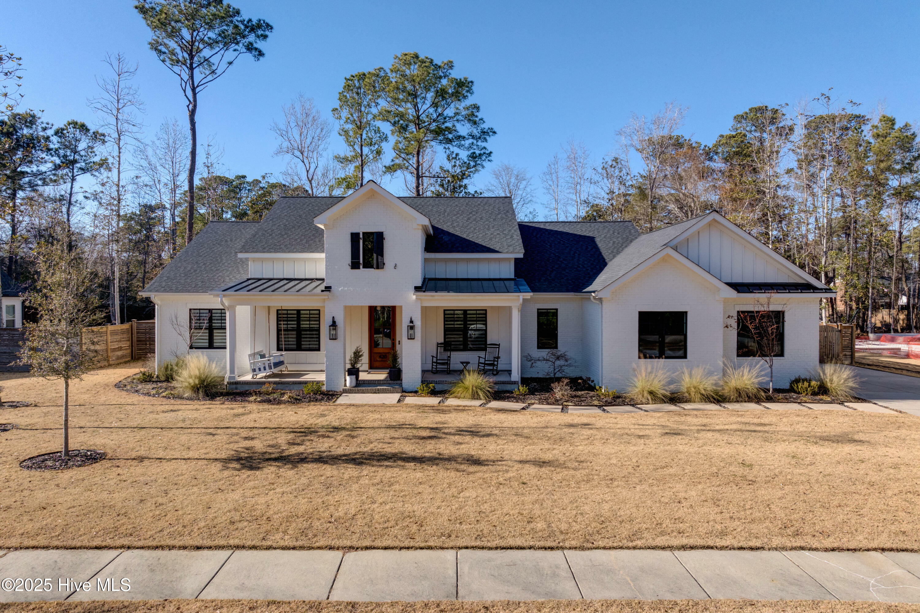 Property Photo:  420 E Blackbeard Road  NC 28409 