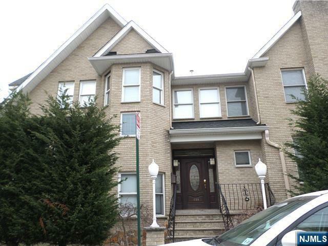 1628 William Street  Fort Lee NJ 07024 photo