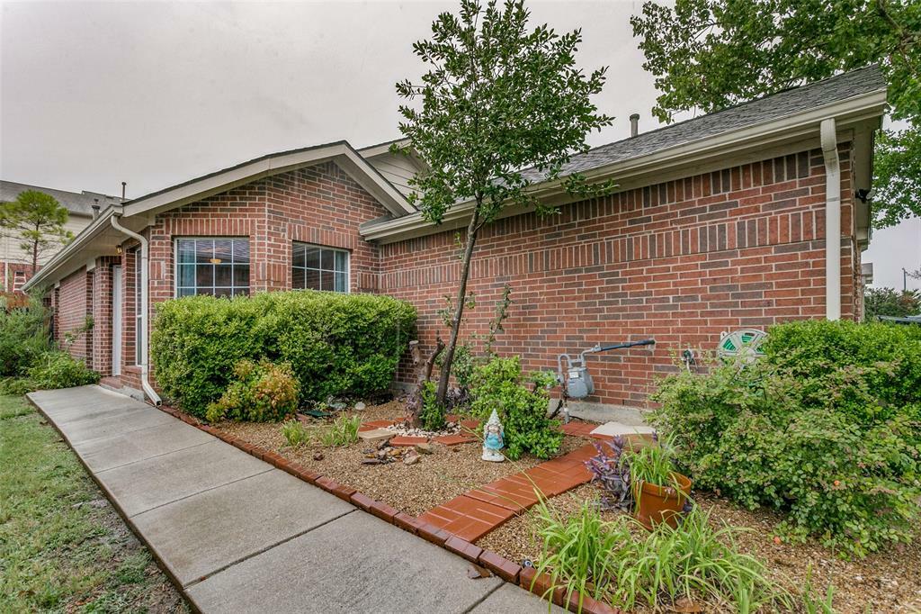 Property Photo: 6037 Melanie Drive TX 76131