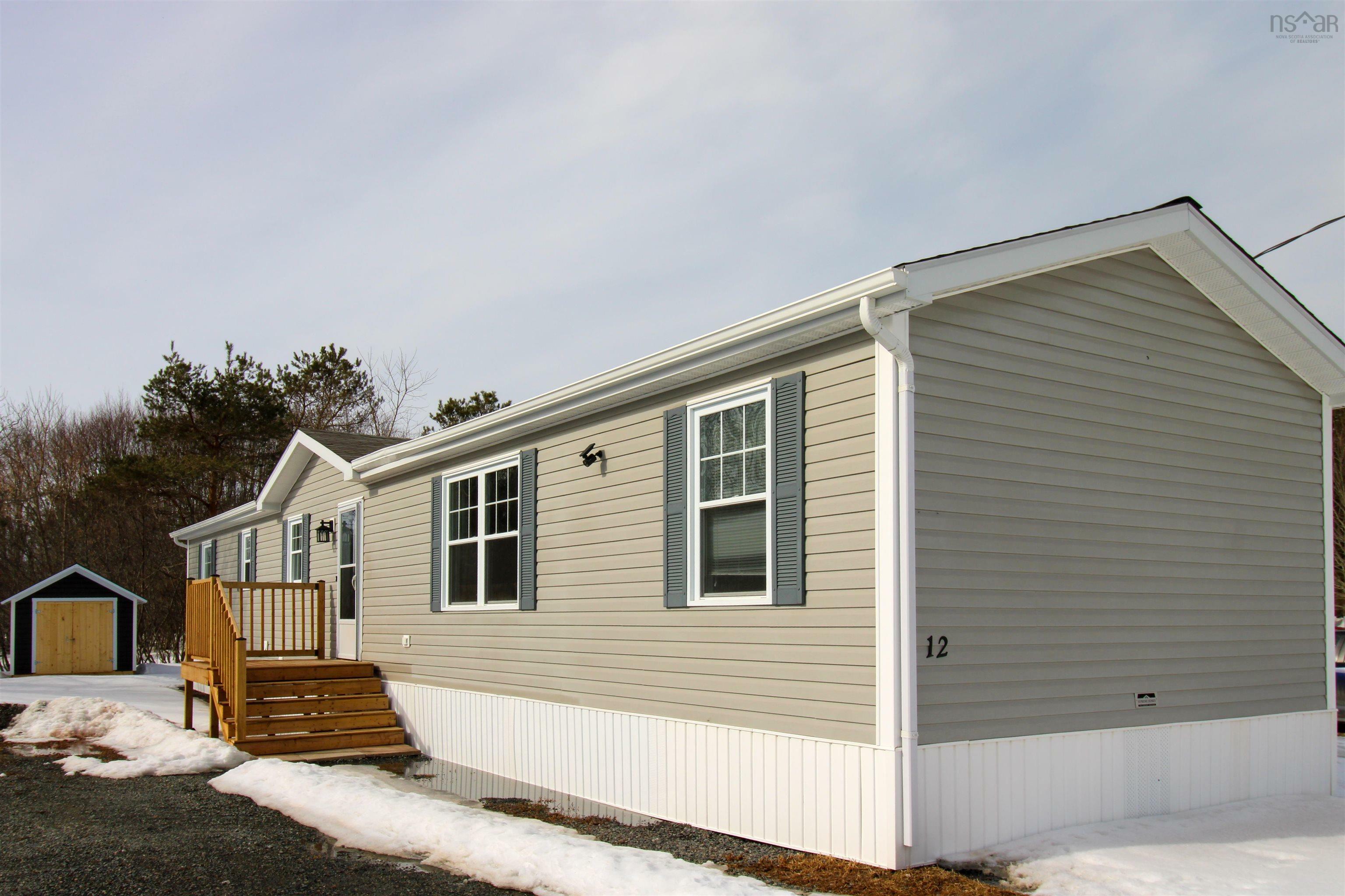 Photo de la propriété:  12 Bridgeview Drive  NS B6L 3B5 