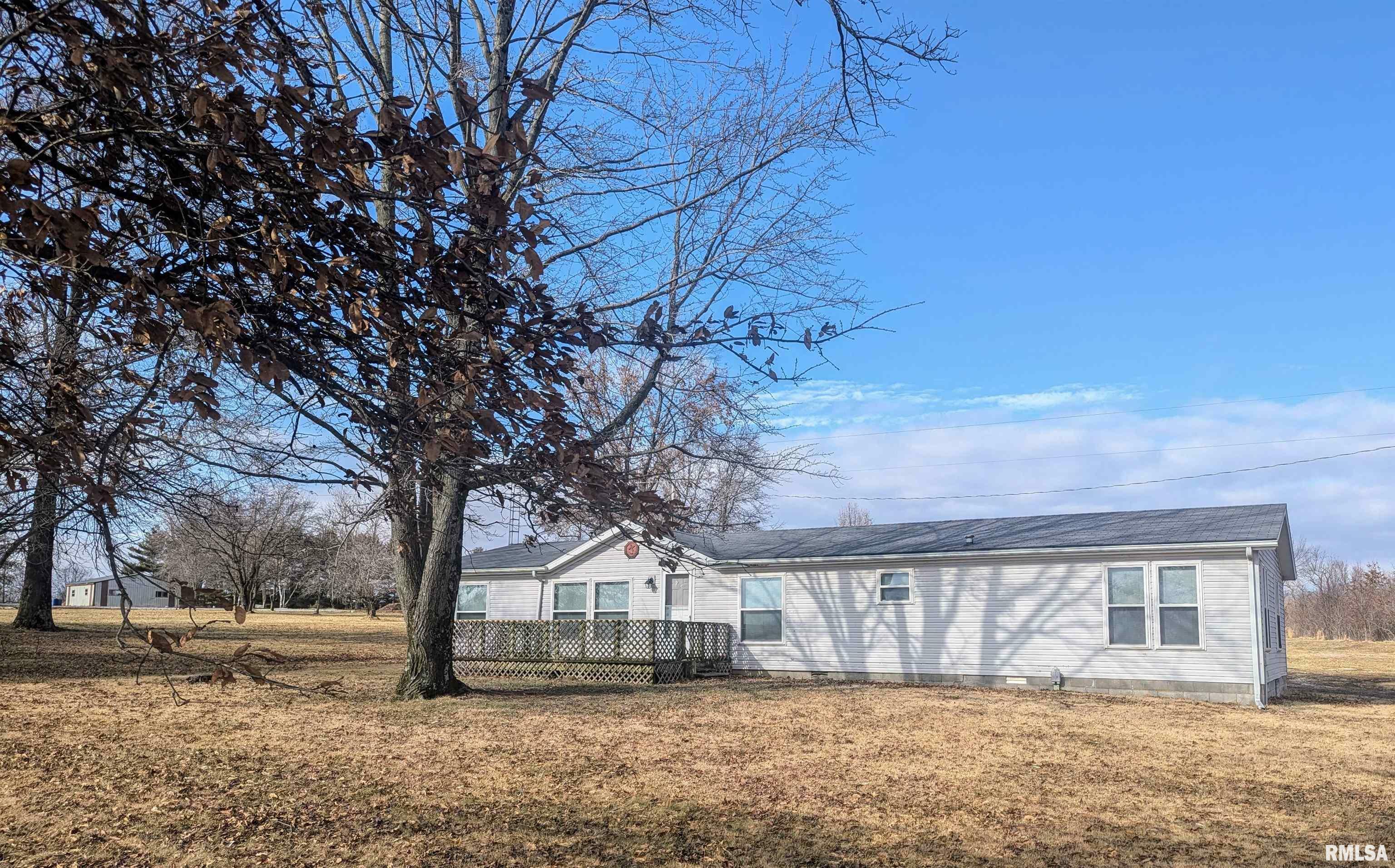 Property Photo:  17118 E Ranch Road  IL 62864 