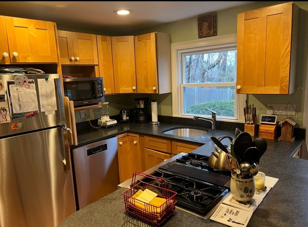 Property Photo: 137 Warwick Rd 137 MA 02465