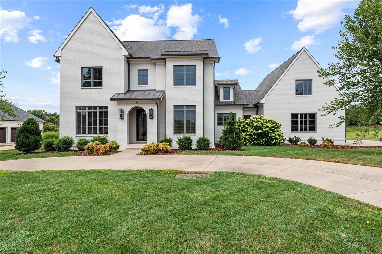 Property Photo:  1401 Drakes Ridge Lane  KY 42103 