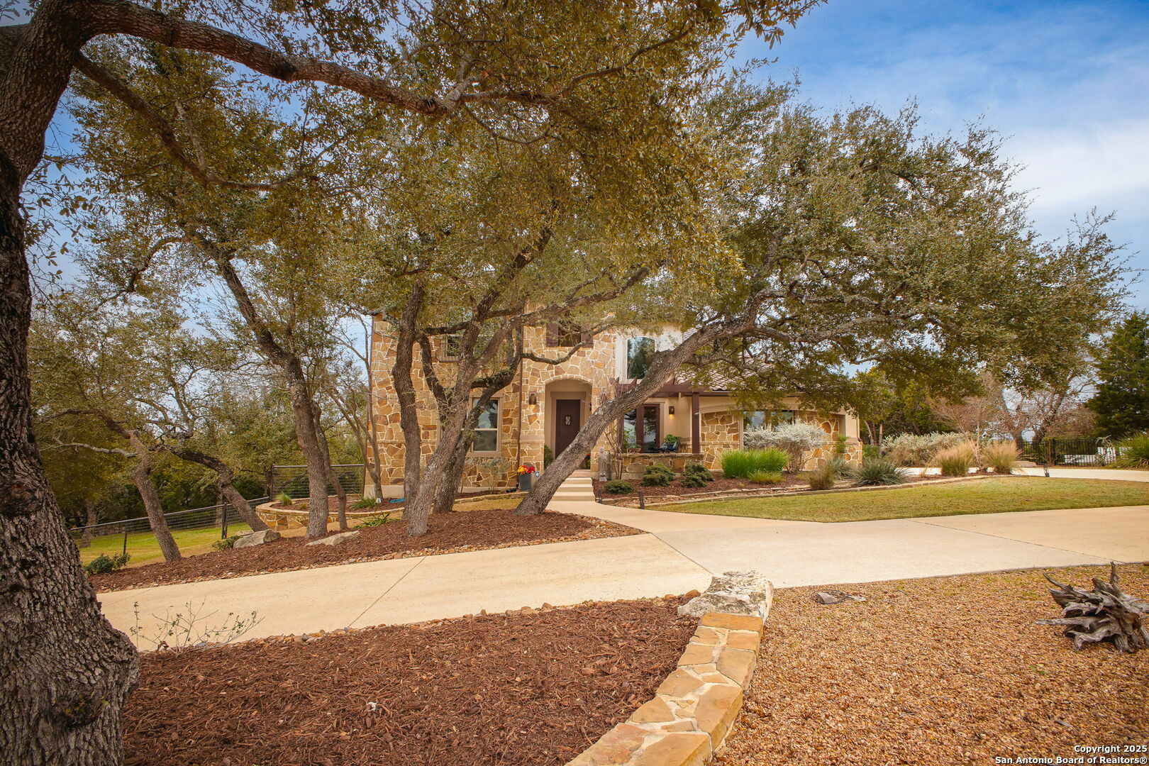 Property Photo:  393 Upland Ct  TX 78133 