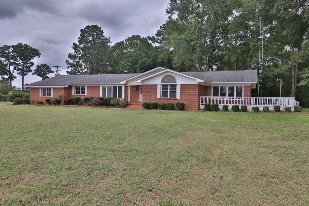 1222 E Main St.  Ariton AL 36311 photo