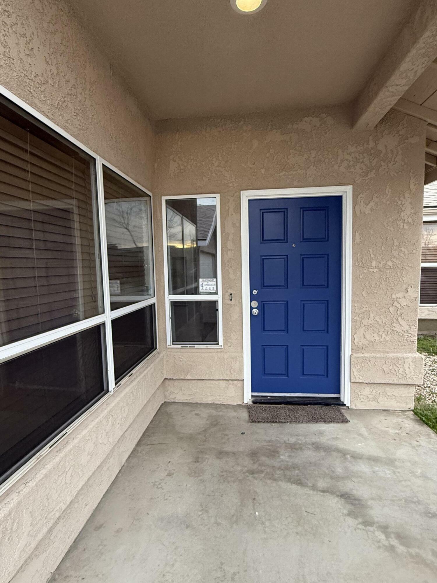 Property Photo:  2130 N Clark Court  CA 93292 