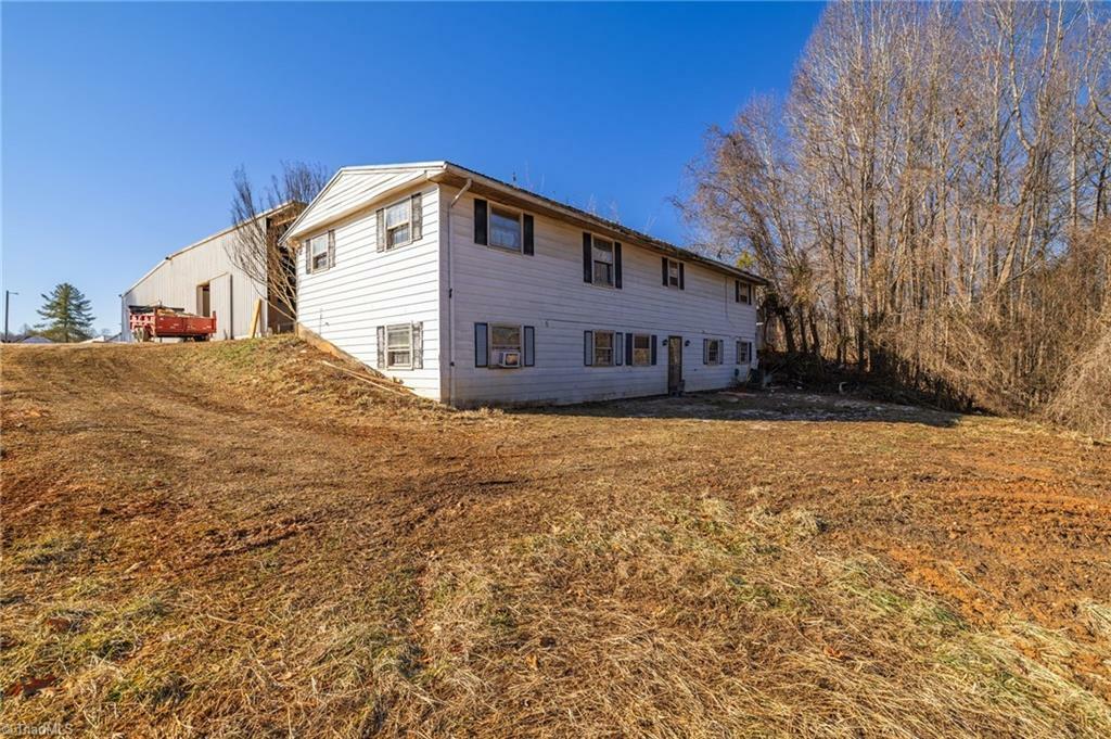 Property Photo:  1100 Washburn Road  NC 27025 