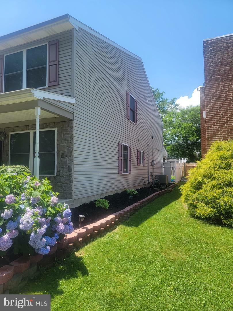 Property Photo:  3214 Pennwood Road  PA 17110 