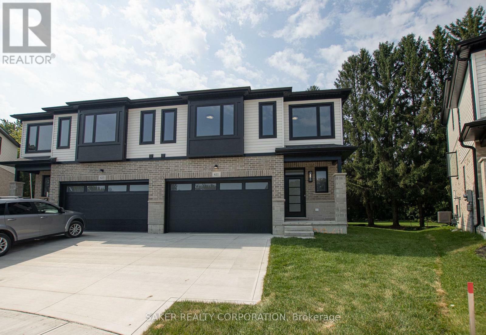 Property Photo: 615 Regent Street ON N0L 1W0