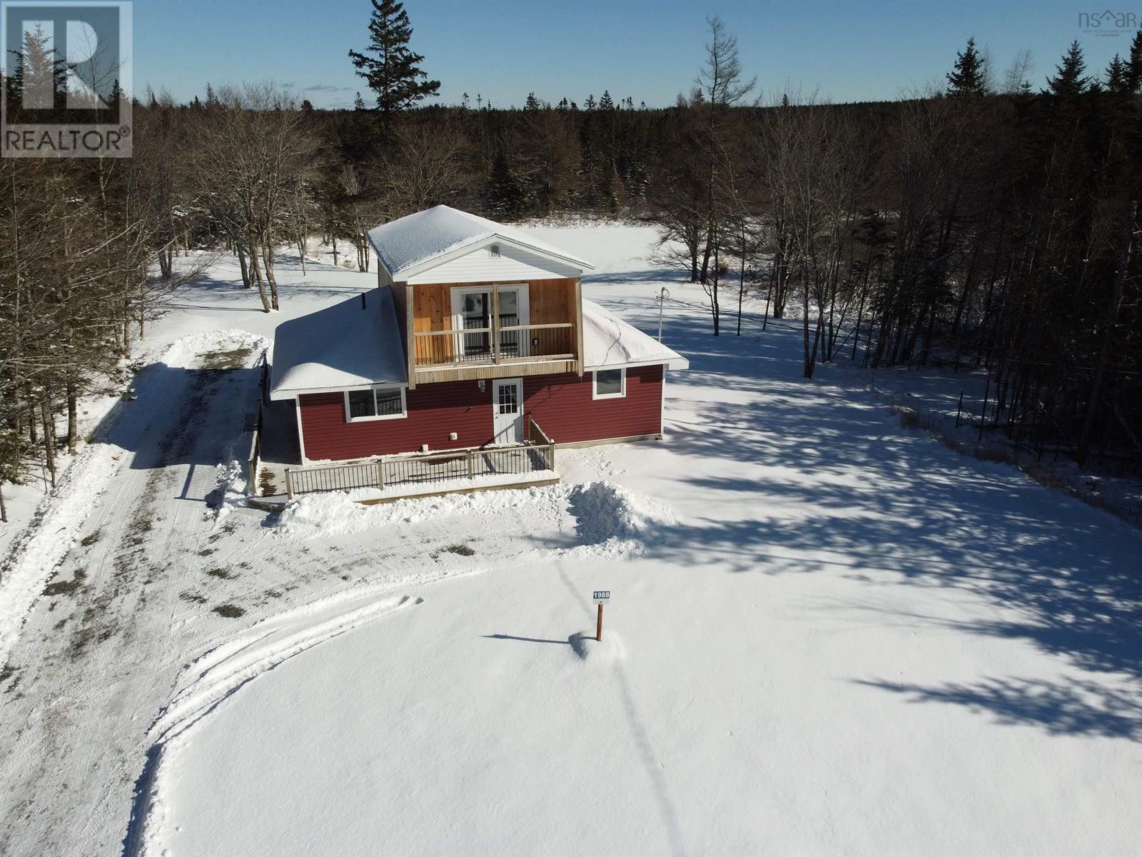 Property Photo:  1988 New Chester Road  NS B0J 2K0 