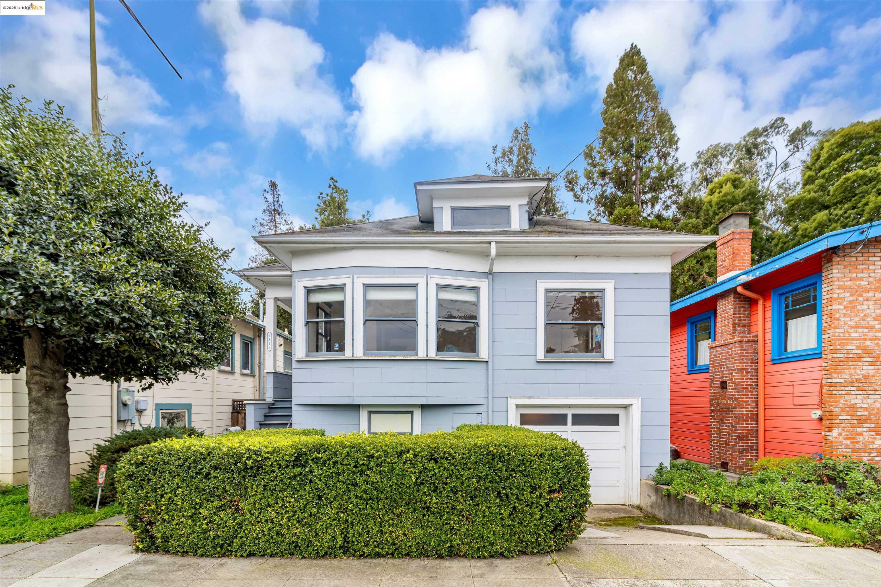 Property Photo:  2615 School St  CA 94602 