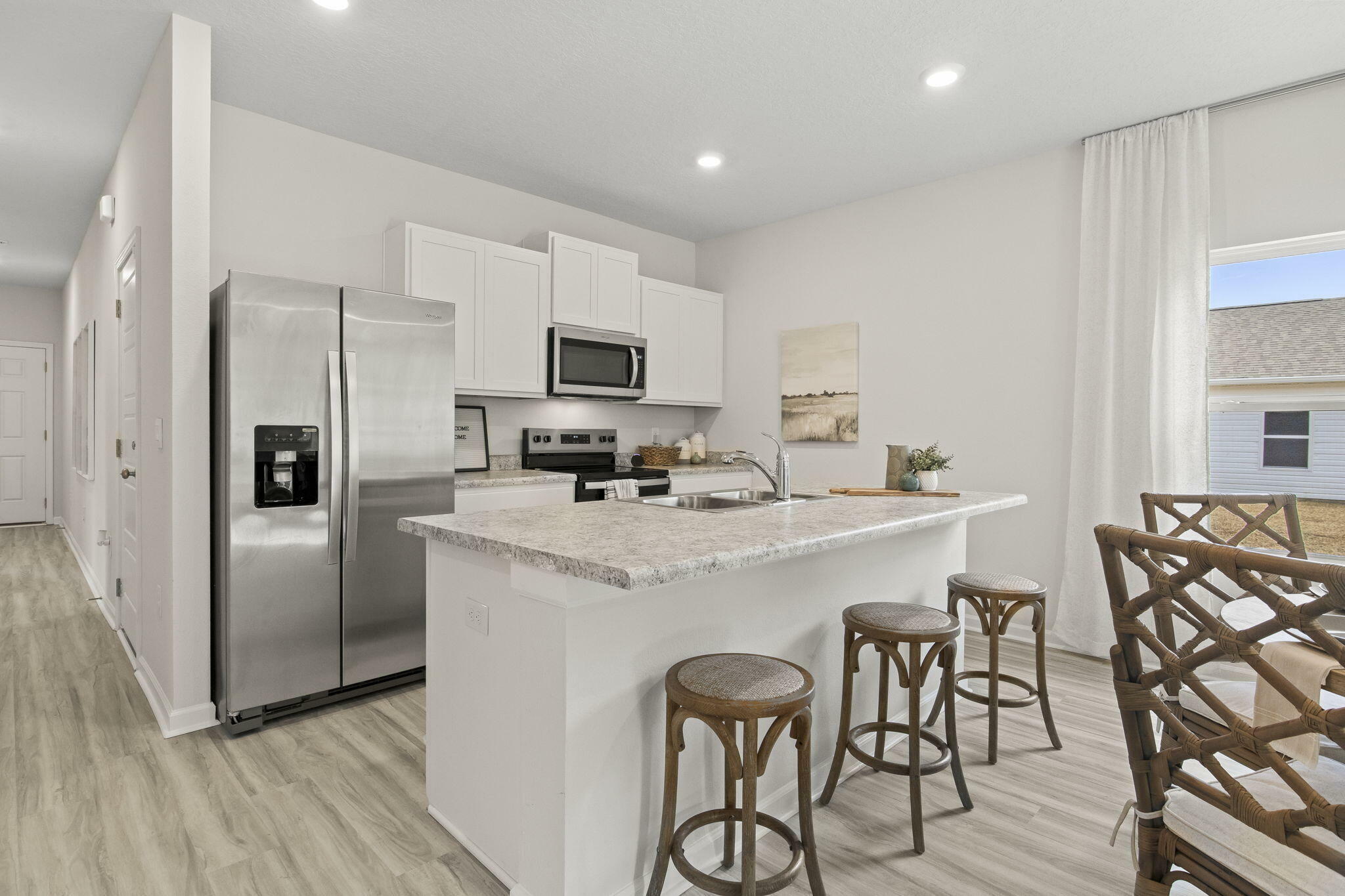 Property Photo: 6521 Burleson Boulevard FL 32539