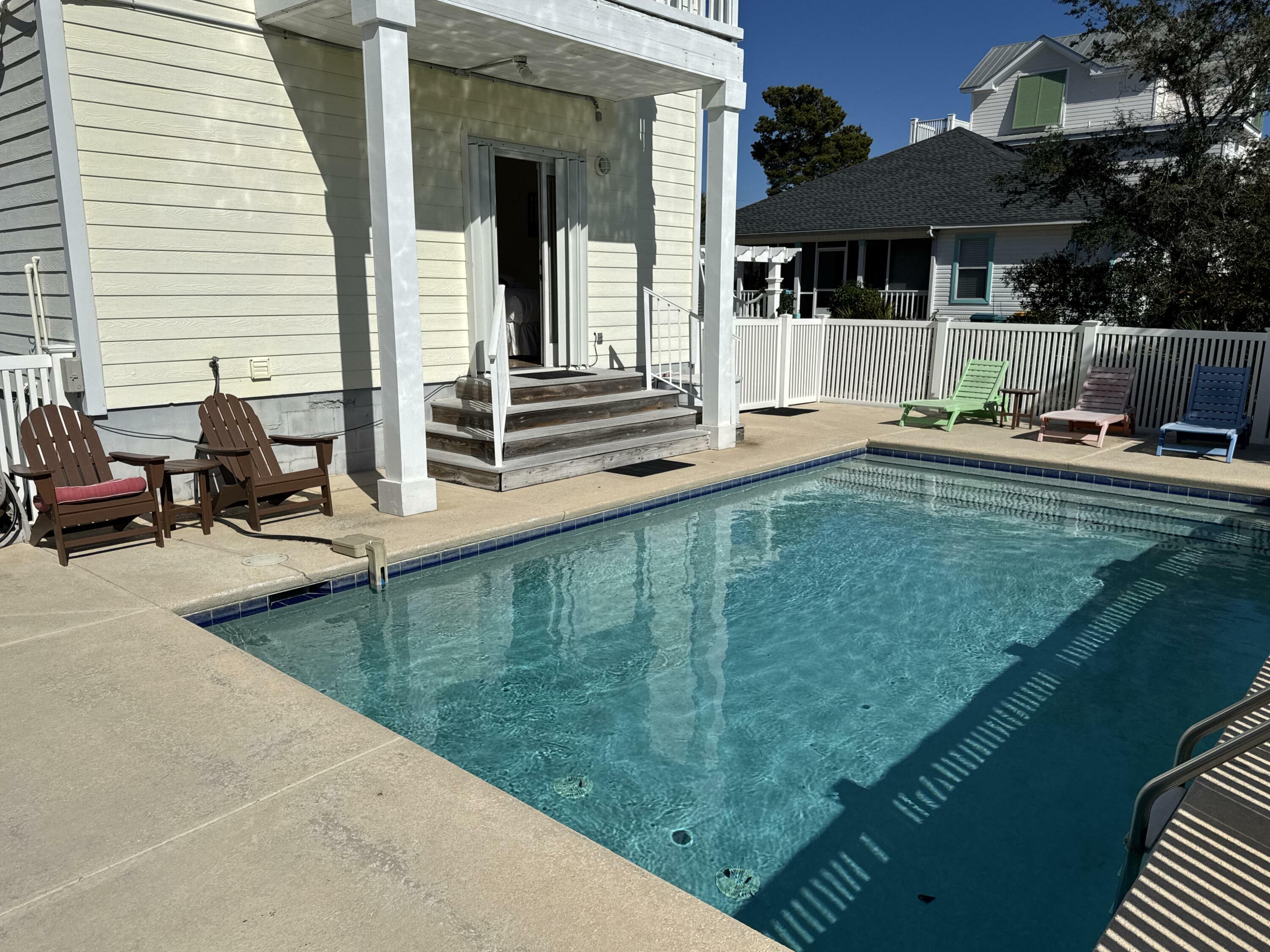 Property Photo:  4490 Luke Avenue  FL 32541 