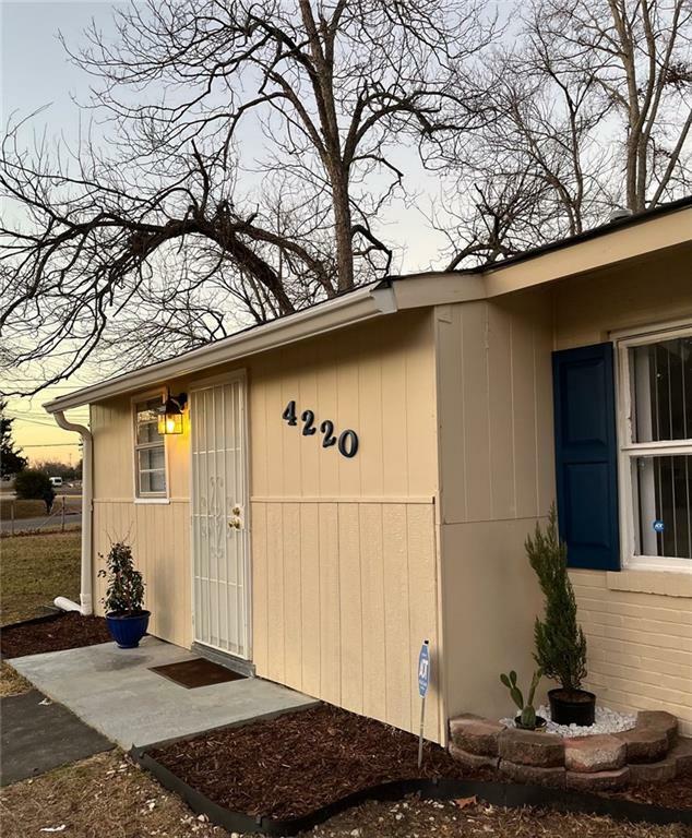 Property Photo: 4220 Elkan Avenue GA 31206