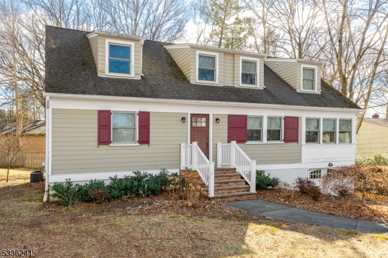 Property Photo: 14 Honeyman Pl NJ 07922