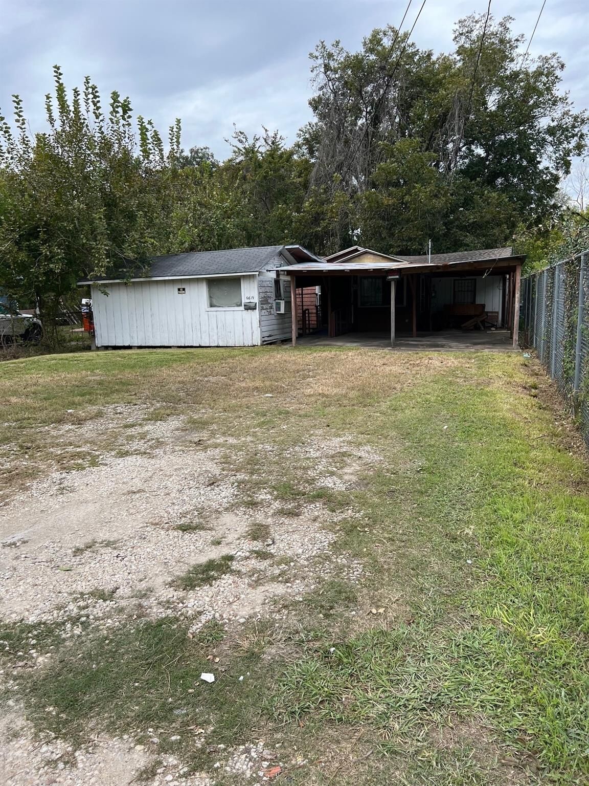 Property Photo: 6619 De Priest Street TX 77091