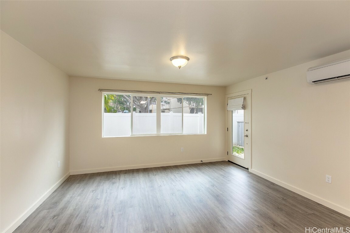 Property Photo:  95-060 Waikalani Drive C103  HI 96789 