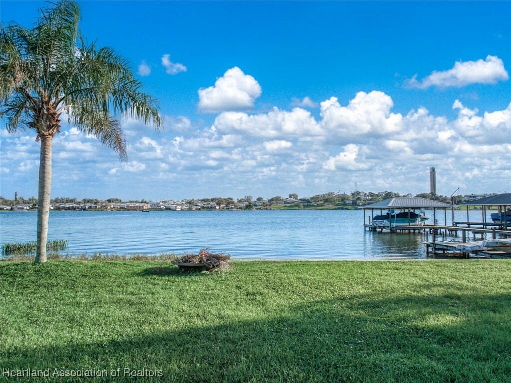 Property Photo:  163 Alderman Drive  FL 33852 