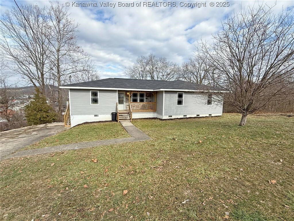 Property Photo:  5346 Main Drive  WV 25309 