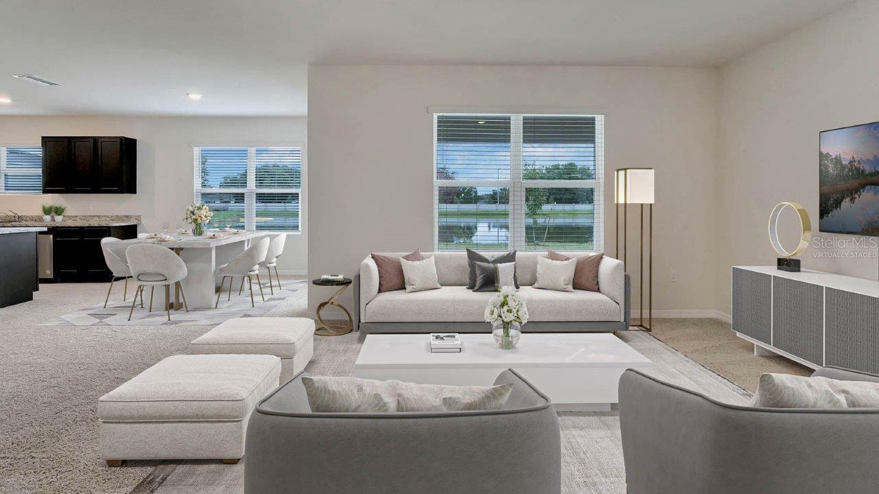 Property Photo: 4601 Boxwood Way FL 32757