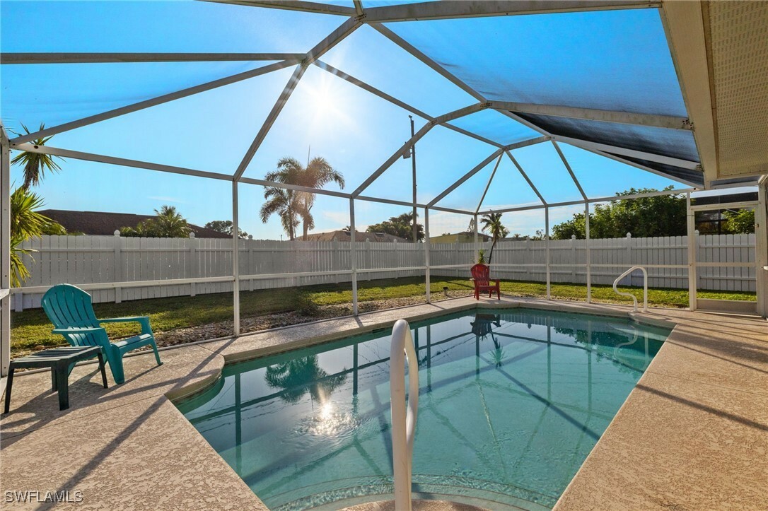 Property Photo:  43 NE 13th Avenue  FL 33909 