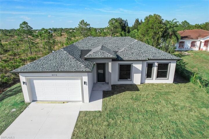 Property Photo:  2894 22 Ave SE  FL 34117 