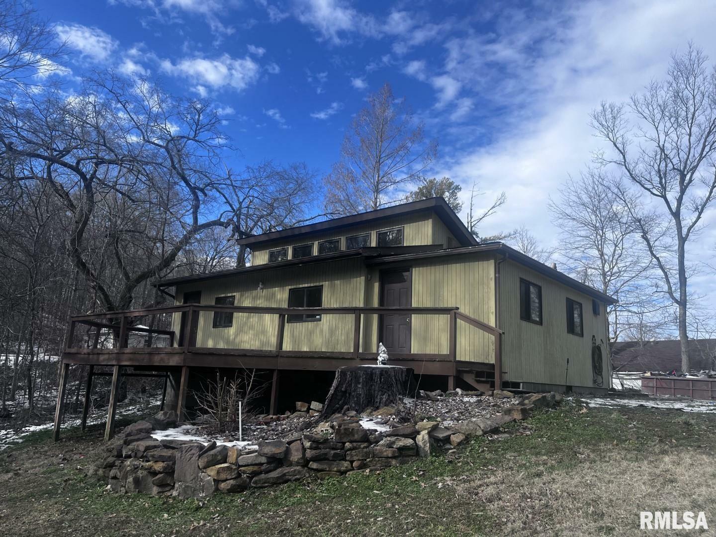 Property Photo: 218 Arizona Road IL 62903