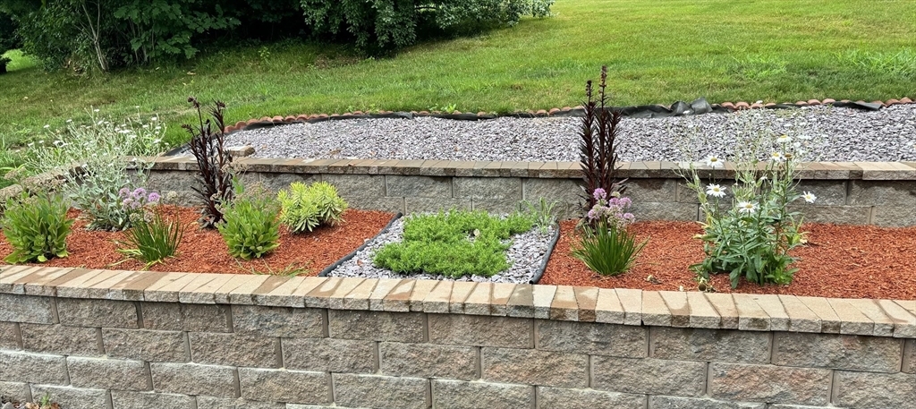 Property Photo: 8 South Road MA 01566