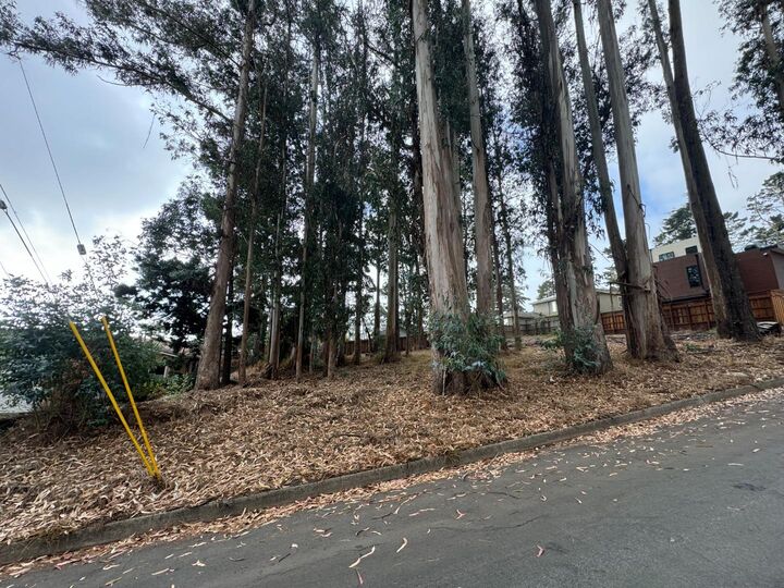 Property Photo:  000 The Alameda  CA 94018