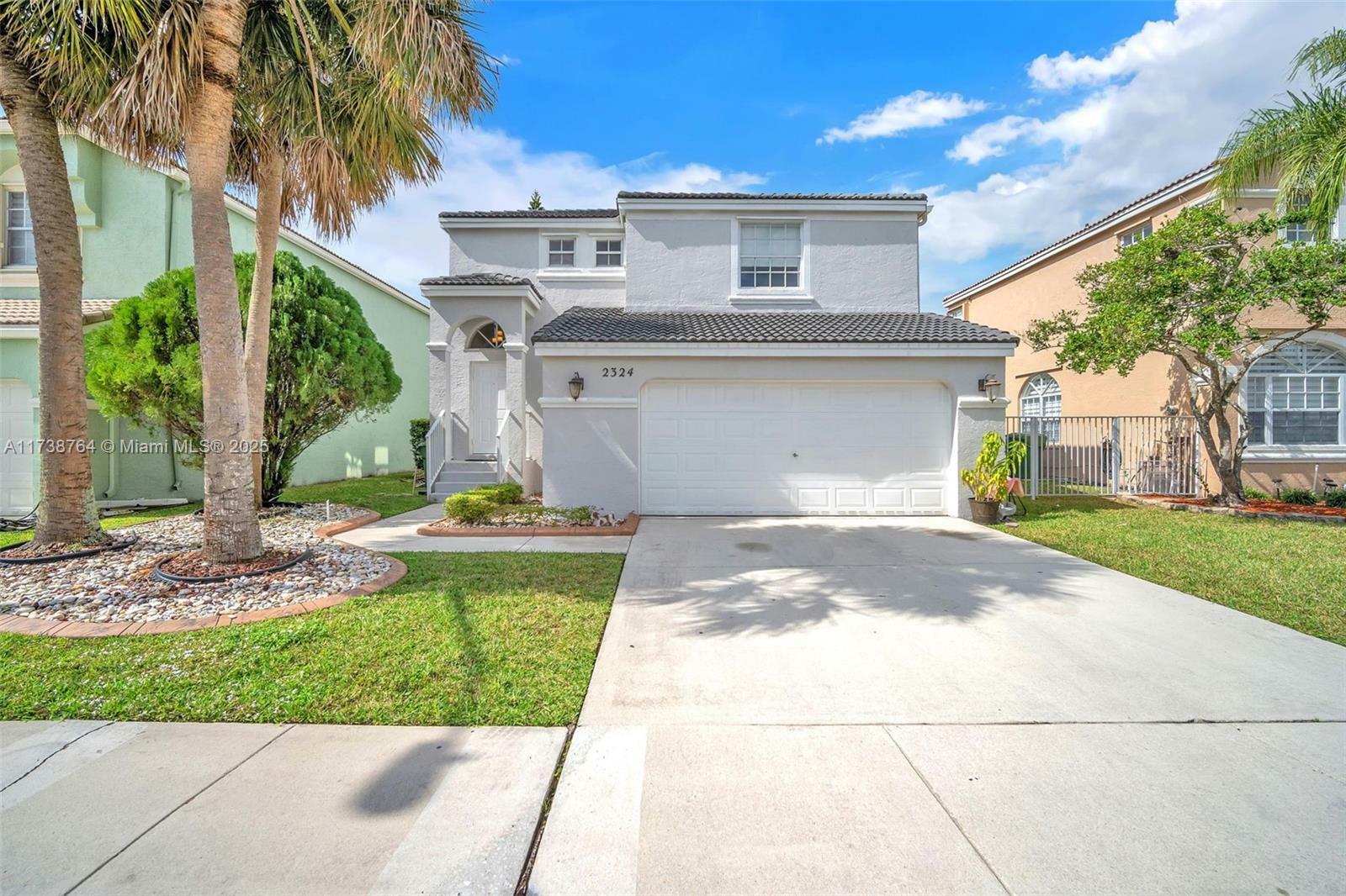 2324 NW 157th Ave  Pembroke Pines FL 33028 photo