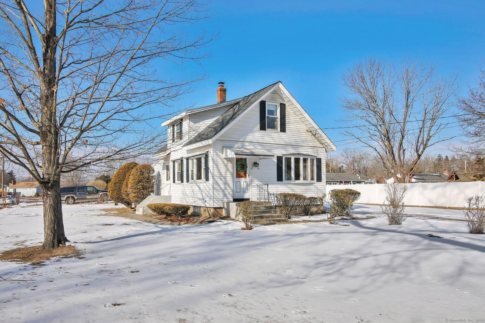 Property Photo:  231 South Elm Street  CT 06096 