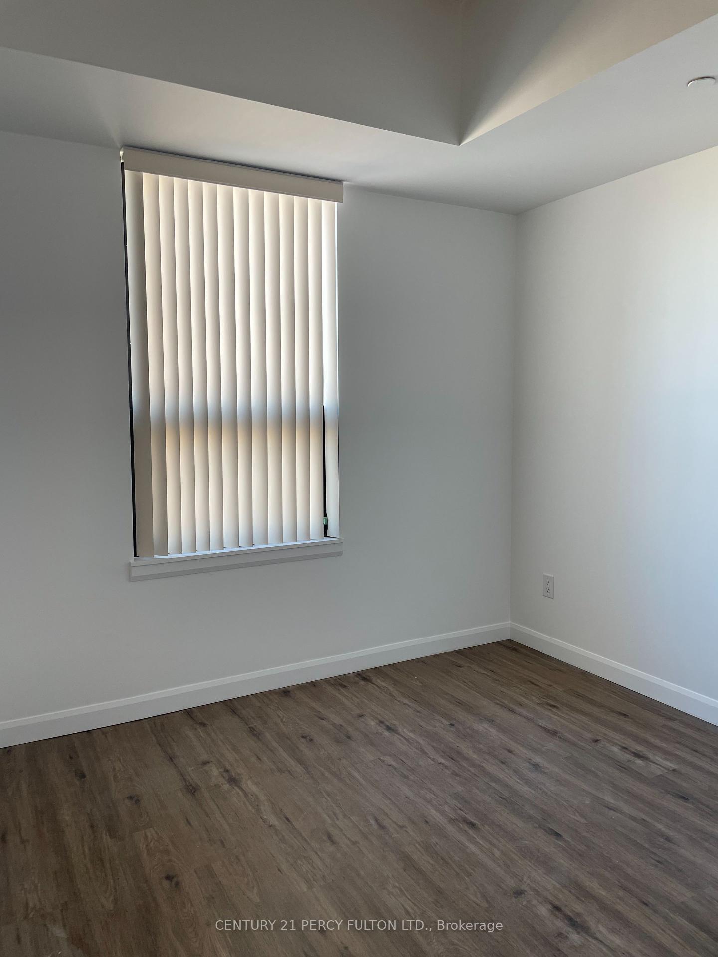 Property Photo:  7 Erie Ave 602  ON N3S 2E7 