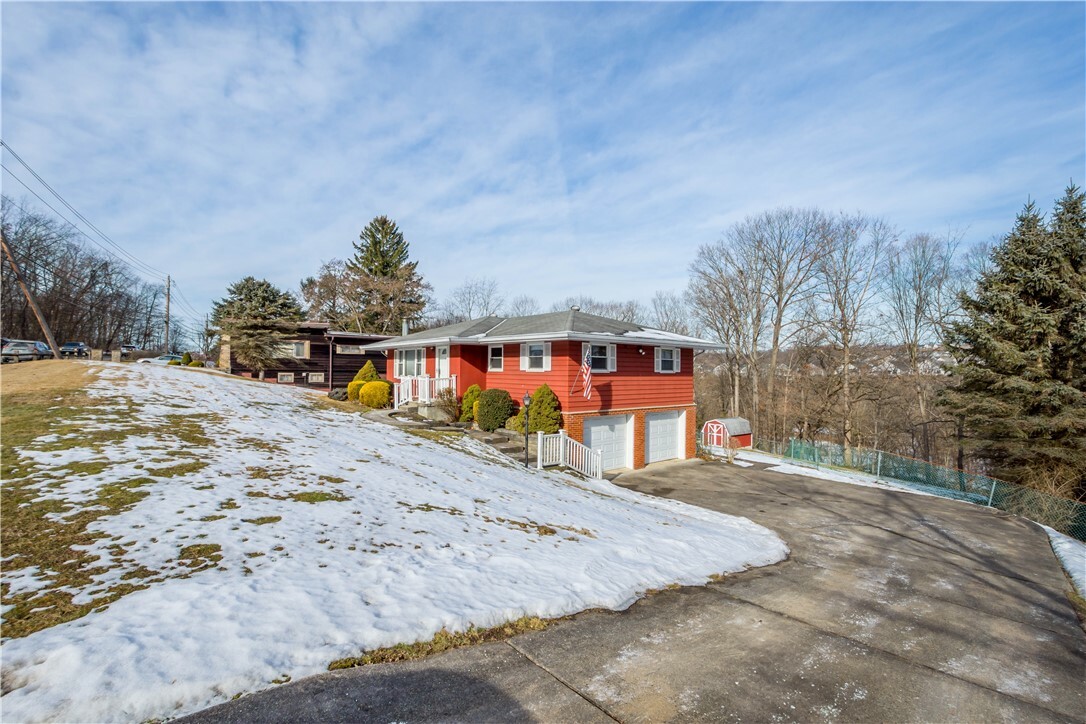 Property Photo:  518 W McMurray Road  PA 15317 