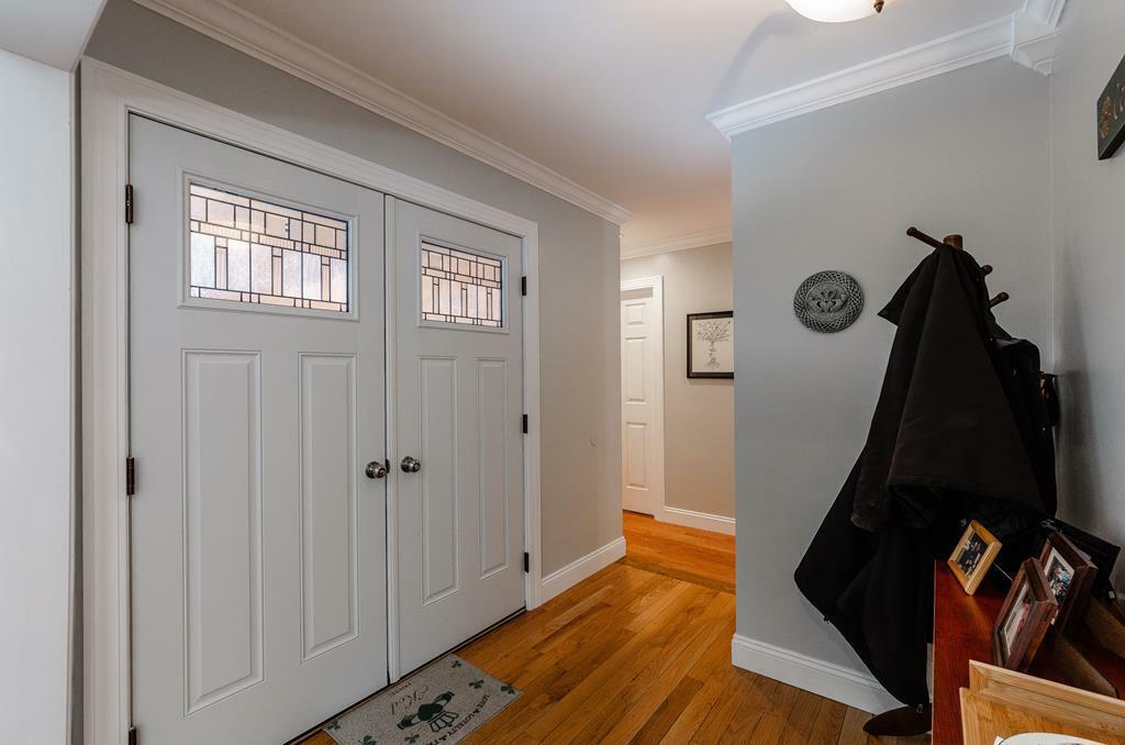 Property Photo:  5 Wynmere Drive  NY 14845 