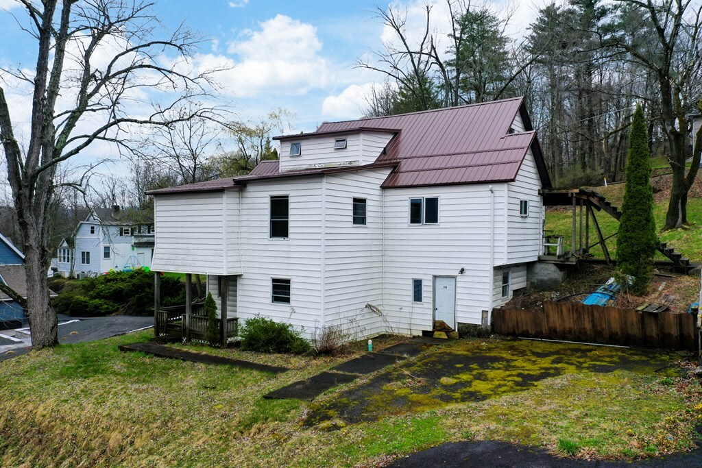 Property Photo: 268-270 E Fourth Street NY 14830