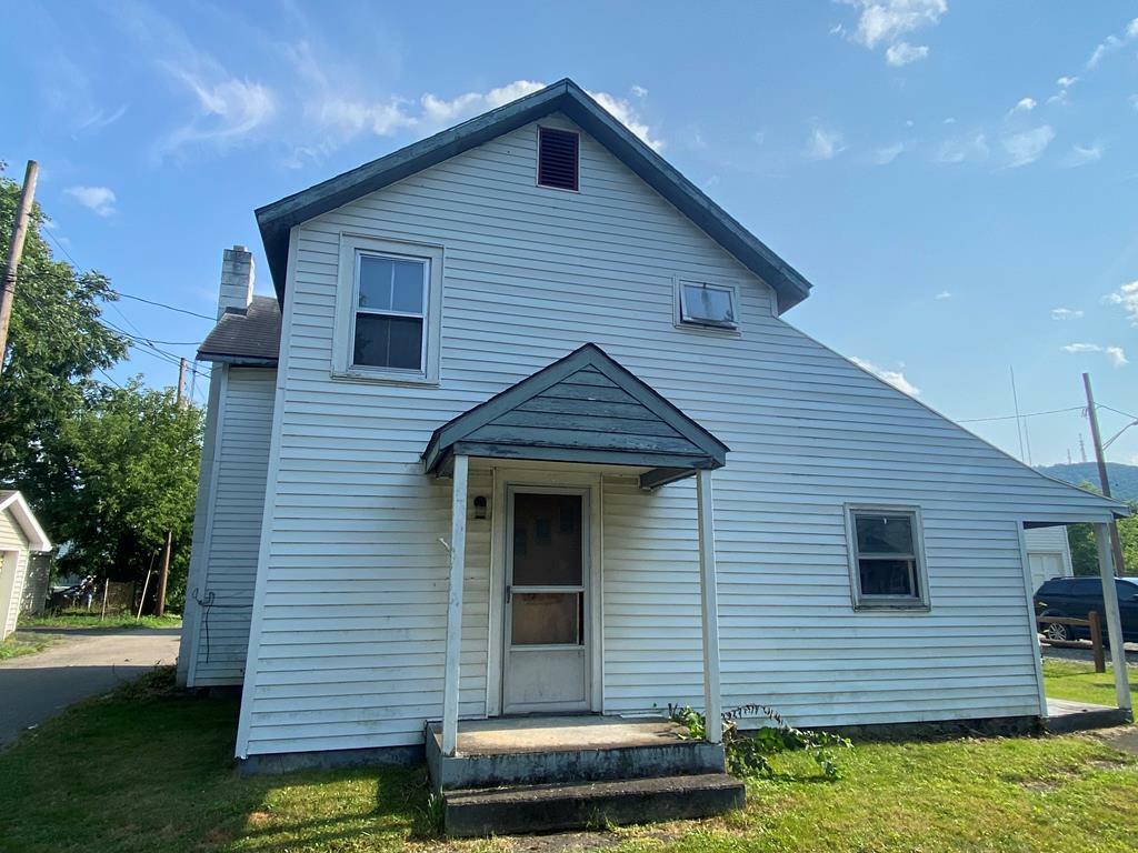 Property Photo: 16 Moresque Lane NY 14830