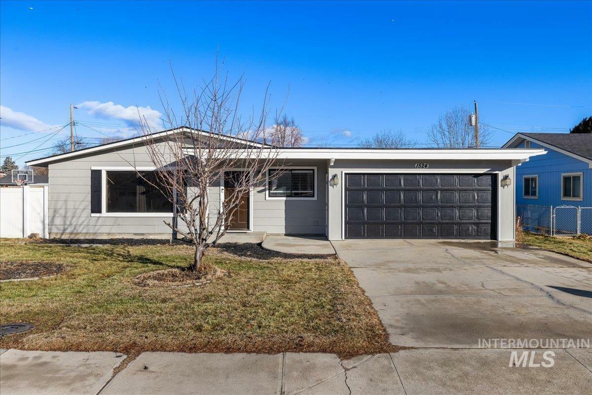 Property Photo: 1524 E Sherman Ave ID 83686