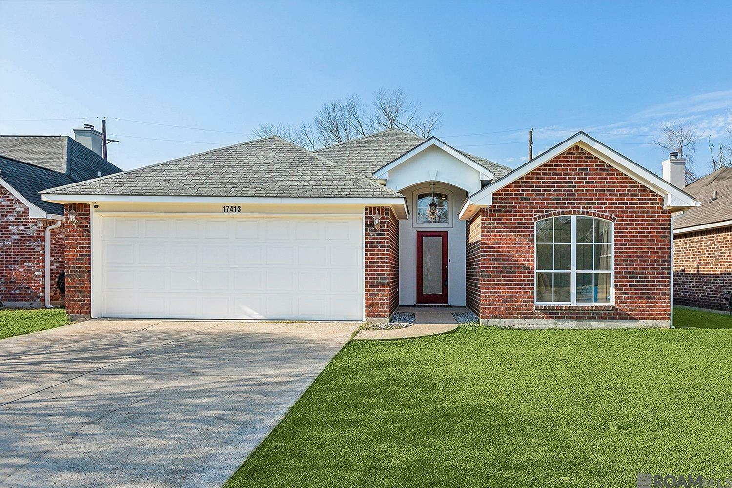 Property Photo: 17413 Benjamins Walk LA 70817