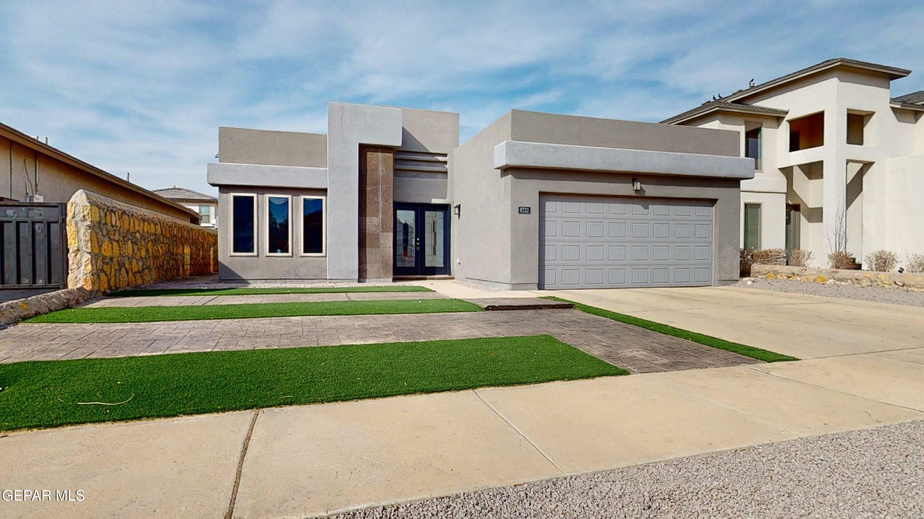 6733 La Puesta Drive  El Paso TX 79932 photo