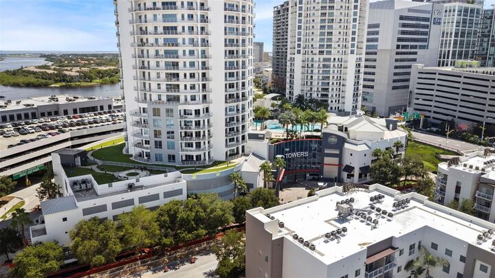 Property Photo:  1209 E Cumberland Avenue 505  FL 33602 