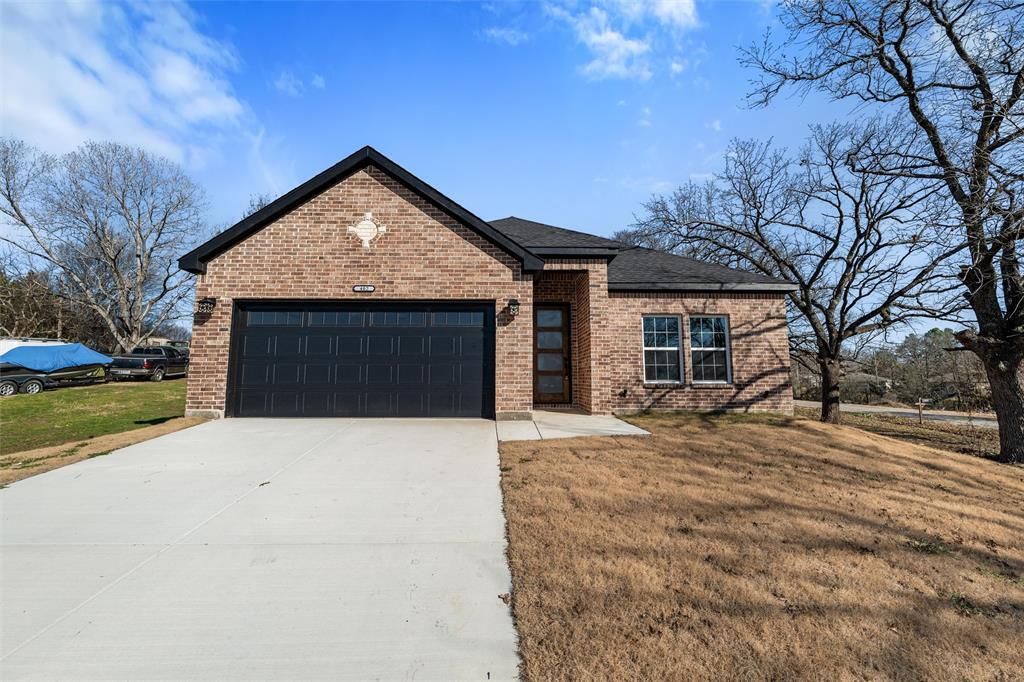Property Photo: 402 Lagoon Drive TX 75156